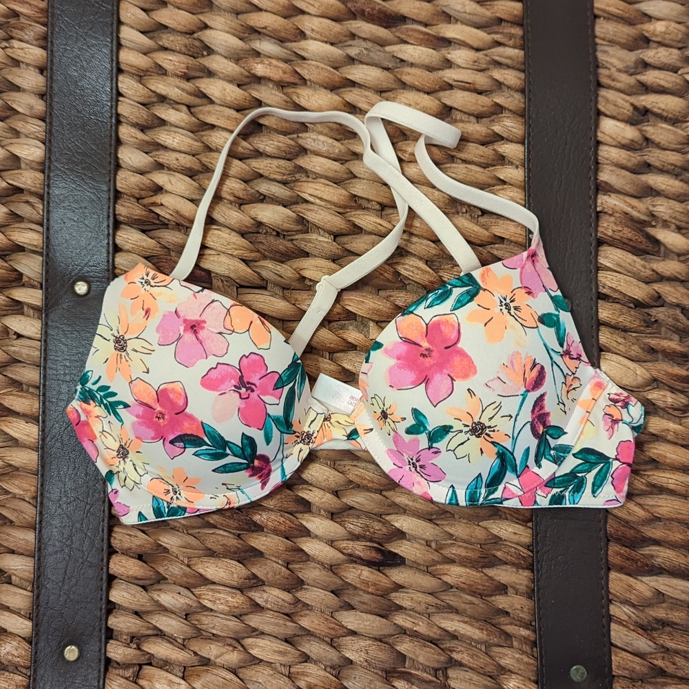 Floral Victoria' Secret push-up bra in size 32A